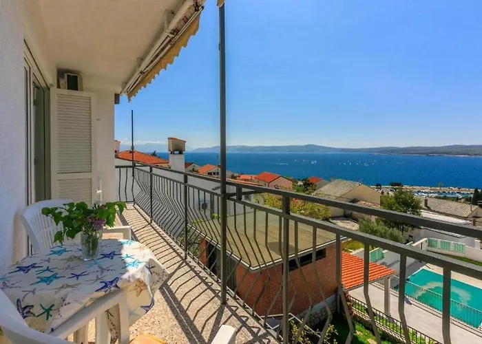 Mira Apartament *