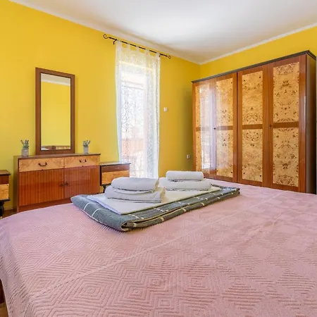 Mira Apartmán *