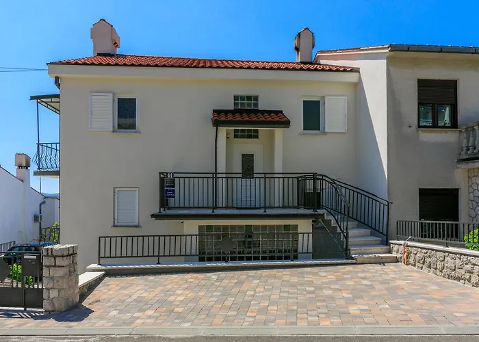 شقة Mira تْسْغيكفانِتْسا